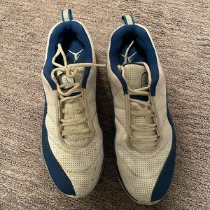 Used Jordan shoes